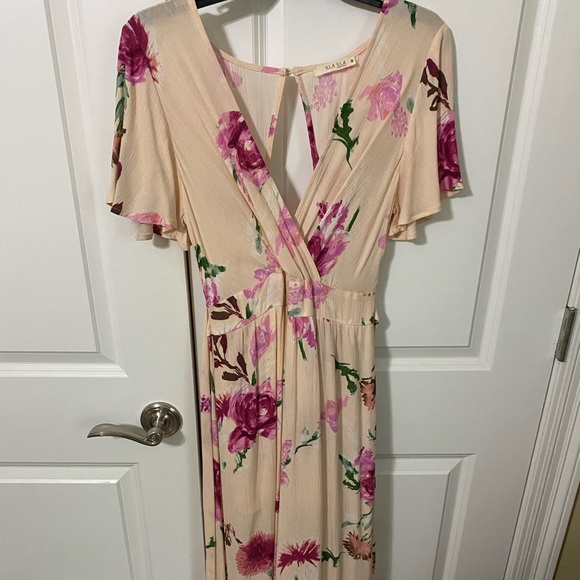 Jumper - Picture 1 of 2